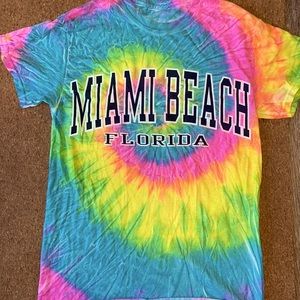Miami Beach Tee